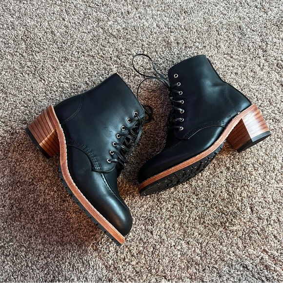 Red Wing Clara Boot 3405 Women’s Heeled ankle height black burgundy leather 7B - Picture 6 of 13